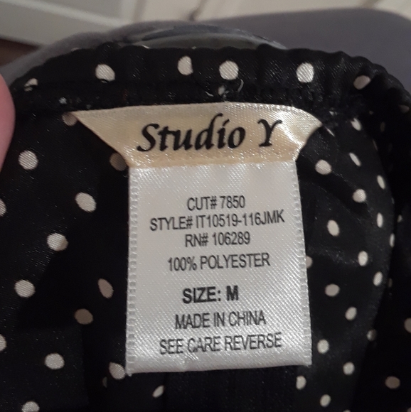 V-neck Polka dot tank top - Picture 4 of 6